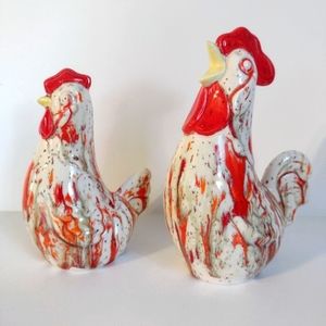 Pair of Vintage Ceramic Hand Painted Red Speckled Abstract Salt & Pepper Shakers